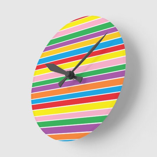 Rainbow Horizontal Stripes Runde Wanduhr (Winkel)
