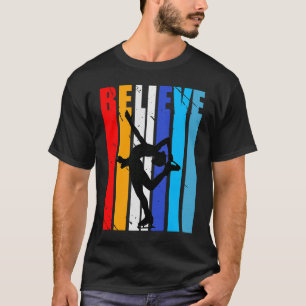 Rainbow Ice Skaten Geburtstag glauben farbenfrohe T-Shirt