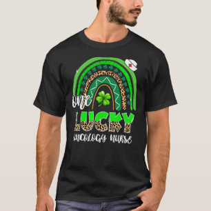 Rainbow Kleeblatt One Lucky Oncology Nurse St Patr T-Shirt