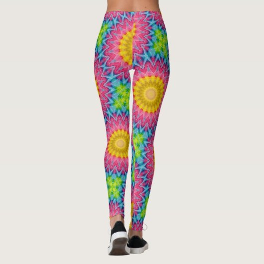 Rainbow-Krawatte-Dye Mandala mit dynamischer Symme Leggings (Rückseite)