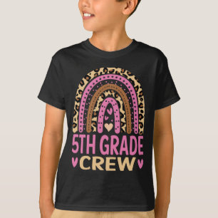 Rainbow Leopard der 5. Klasse Crew zurück zur Schu T-Shirt