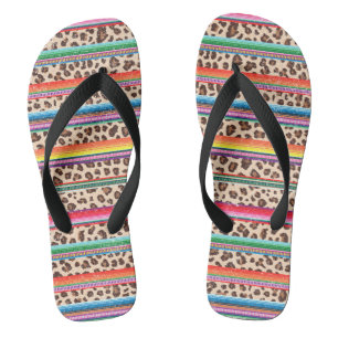Rainbow Leopard Print Modern Girly Animal Muster Badesandalen