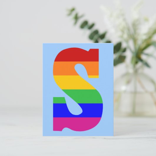Rainbow Letter S Postkarte (Stehend Vorderseite)