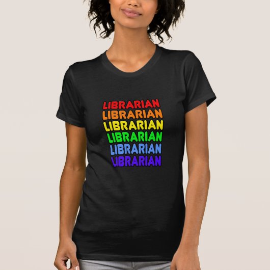 Rainbow Librarian T-Shirt (Vorderseite)