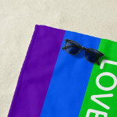 Rainbow Liebe ist Liebe Gay Pride LGBTQ Beautiful Strandtuch (Beispiel)