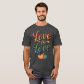 Rainbow Love Is Loveypography Design retro T-Shirt (Vorne ganz)