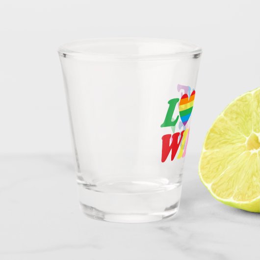 Rainbow Love Wins LGBT Schnapsglas (Links)