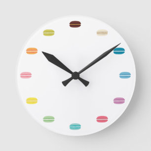 Rainbow Macarons Runde Wanduhr