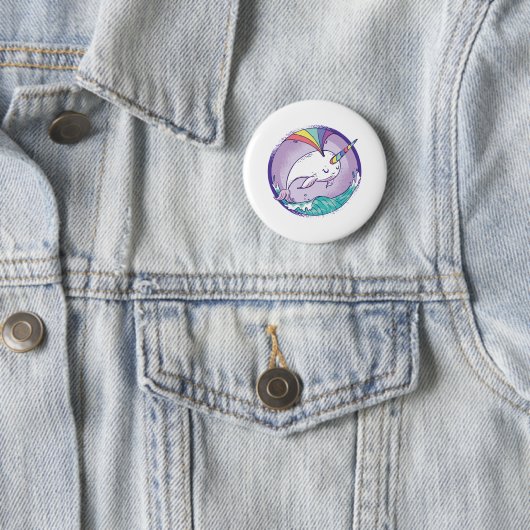 Rainbow Narwhale Button (Beispiel)