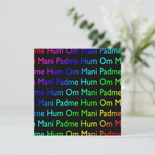 Rainbow Om Mani Padme Hum auf der schwarzen Einlad Einladung (Stehend Vorderseite)