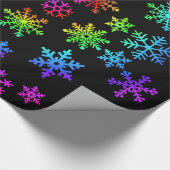 Rainbow Ombre Swirling Schneeflocken Geschenkpapier (Ecke)