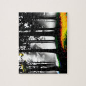 Rainbow Paint Spritzer auf Silhouette Forest Puzzle (Vertikal)