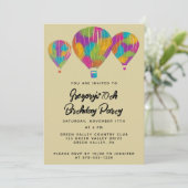 Rainbow Painted Hot Air Balloons Custom Party Einladung (Stehend Vorderseite)