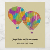 Rainbow Painted Hot Air Balloons Custom Wedding Weinetikett (Einzelnes Label)