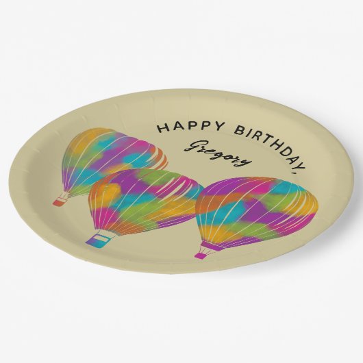 Rainbow Painted Hot Air Balloons Personalisiert Pappteller (Schrägansicht)