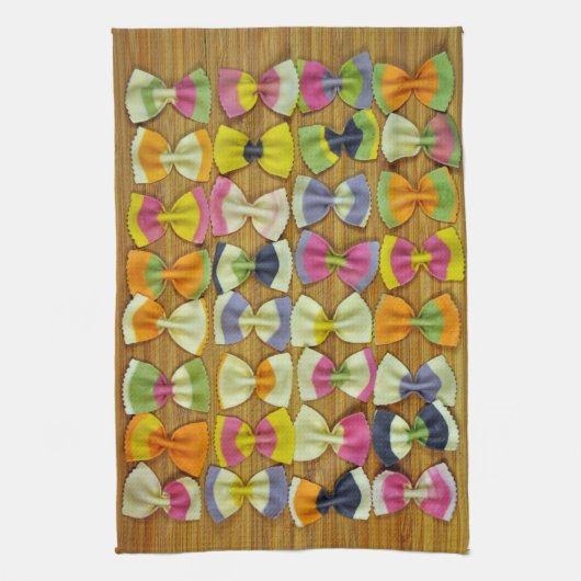Rainbow-Pasta-Muster Handtuch (Vertikal)