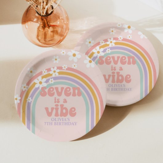 Rainbow Pastel Seven ist ein Vibe 7. Geburtstag Pappteller