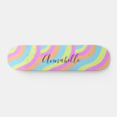 Rainbow Pastell Niedlich Retro Skateboard (Horizontal)