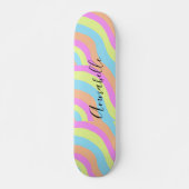 Rainbow Pastell Niedlich Retro Skateboard (Vorne)
