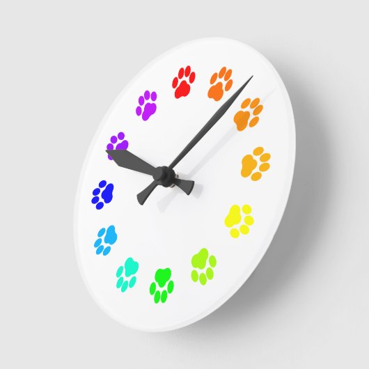Rainbow Pawprint Uhr (Winkel)