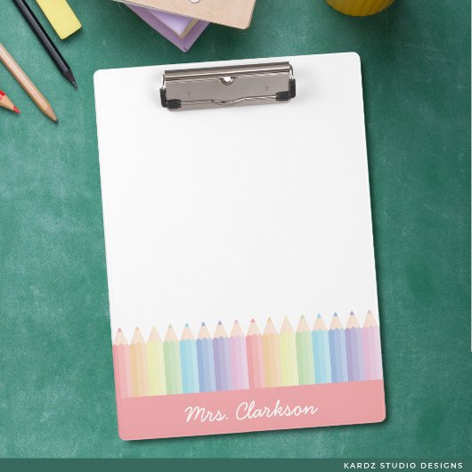 Rainbow Pencils Personalisiert Teacher Klemmbrett