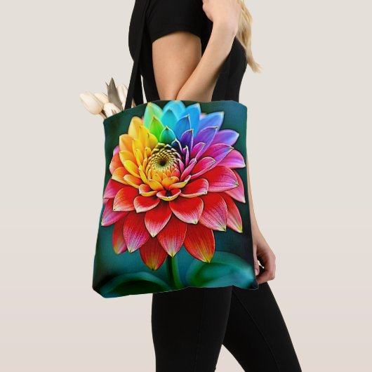 Rainbow Petal Tasche (Von Nahem)