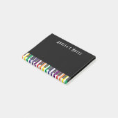 Rainbow Piano Keys on Black Post-it Klebezettel (angewinkelt)
