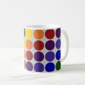 Rainbow Polka Dots on Gray Kaffeetasse (VorderseiteRechts)