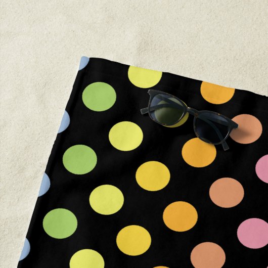 Rainbow Polka Dots Pattern Strandtuch (Beispiel)
