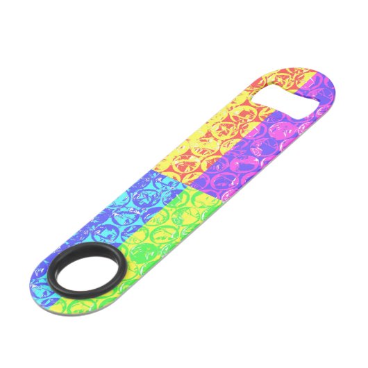 Rainbow Pop Art Bubble Packung Speedflaschenöffner (Rückseite Schrägansicht)
