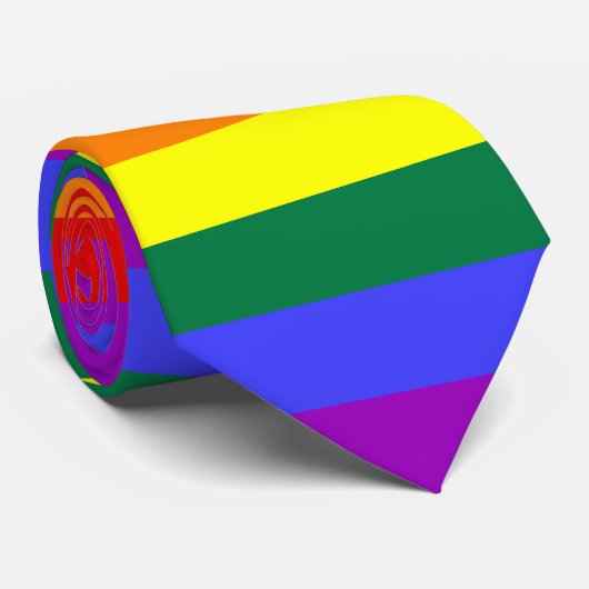 Rainbow-Pride-Flagge Krawatte (Gerollt)