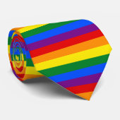 Rainbow Pride Krawatte (Gerollt)