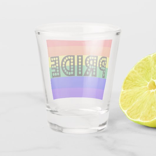 Rainbow Pride Schnapsglas (Rückseite)