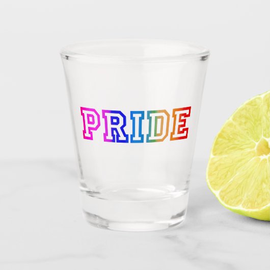 Rainbow Pride Schnapsglas (Vorderseite)