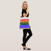 Rainbow Pride Tasche (Am Model)