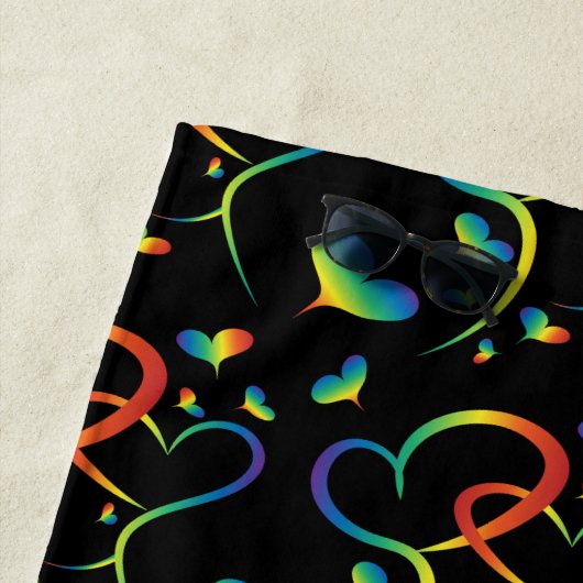 Rainbow Pride Valentine  Strandtuch (Beispiel)
