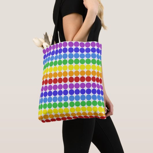 Rainbow-Punkte-Kreise farbenfroh auf weißen Afridr Tasche (Von Nahem)