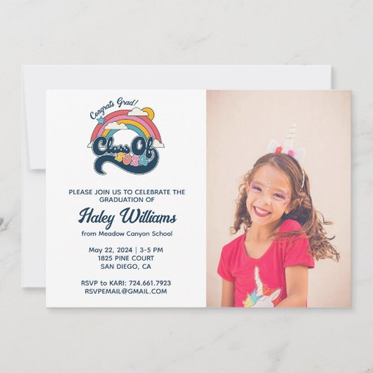 Rainbow Retro Class of 2024 Abschluss 2 Foto Einladung (Vorderseite)