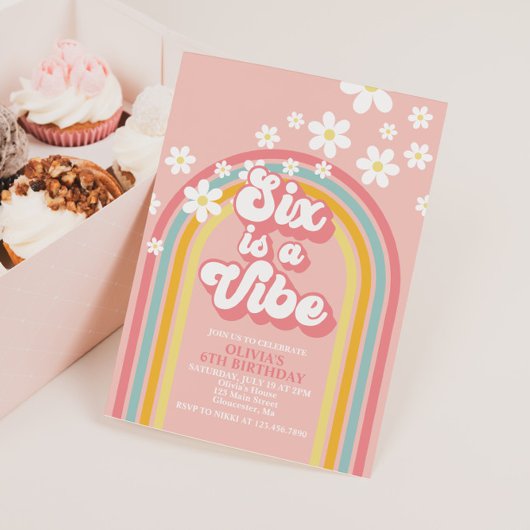 Rainbow Retro SIX ist ein Vibe Groovy 6. Geburtsta Einladung