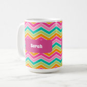 Rainbow Retro Zickzags hell Kaffeetasse (Vorderseite Links)