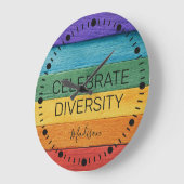 Rainbow Round-Uhr für benutzerdefinierten Text Große Wanduhr (Winkel)