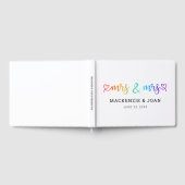 Rainbow Script Mrs & Mrs. Lesbian Wedding Gästebuch (Voll)