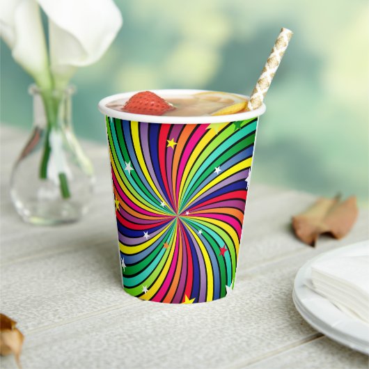 Rainbow Spiral Pappbecher (In Situ)