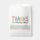 Rainbow Stripes Baby Dusche Dank Geschenktütchen (Vorderseite)