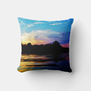 Rainbow Sunset on Mountain Lake Kissen
