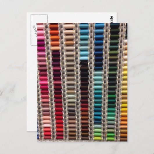 Rainbow Thread Spools Nähen Modedesign Postkarte (Vorne/Hinten)