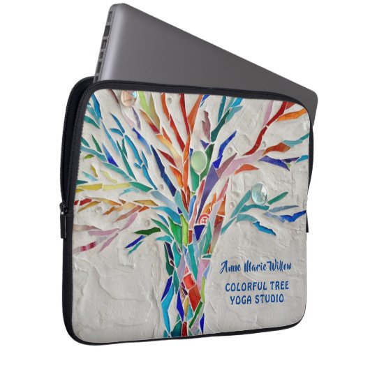 Rainbow Tree Yoga Studio Laptop Sleeve (Vorne Rechts)