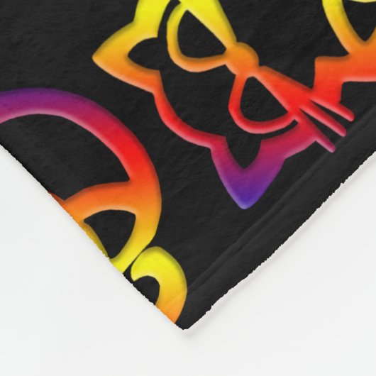 Rainbow Trinity Knot Celtic Cat Fleece Blanket (Ecke)