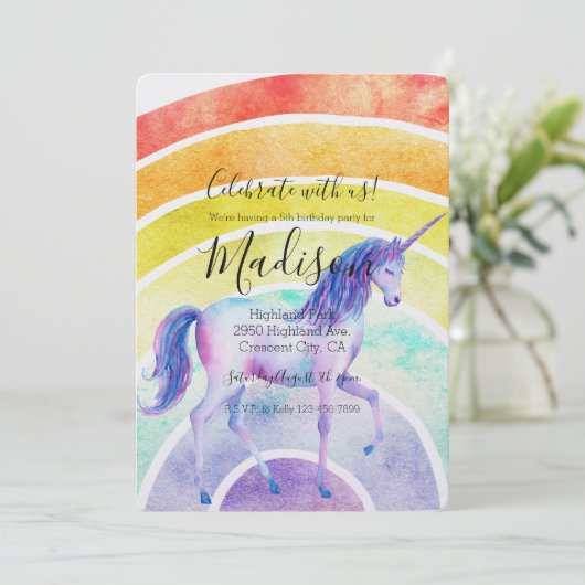 Rainbow Unicorn Birthday Einladung (Stehend Vorderseite)