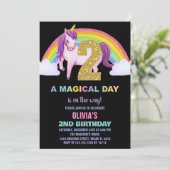 Rainbow Unicorn Birthday Einladungen Glitzer (Stehend Vorderseite)